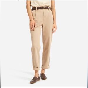 Everlane The High Rise Pleated Chino in Parchment Size 8